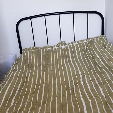 Sam'S Lodge Gillingham  Bagian luar foto